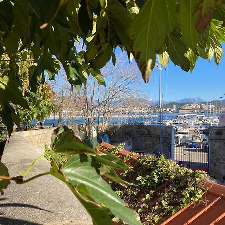 Spacieux Confort Cite Imperiale * Ajaccio (Corsica)