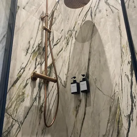 Spacieux Confort Cite Imperiale Apartamento *